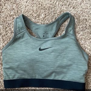 nike sports bra